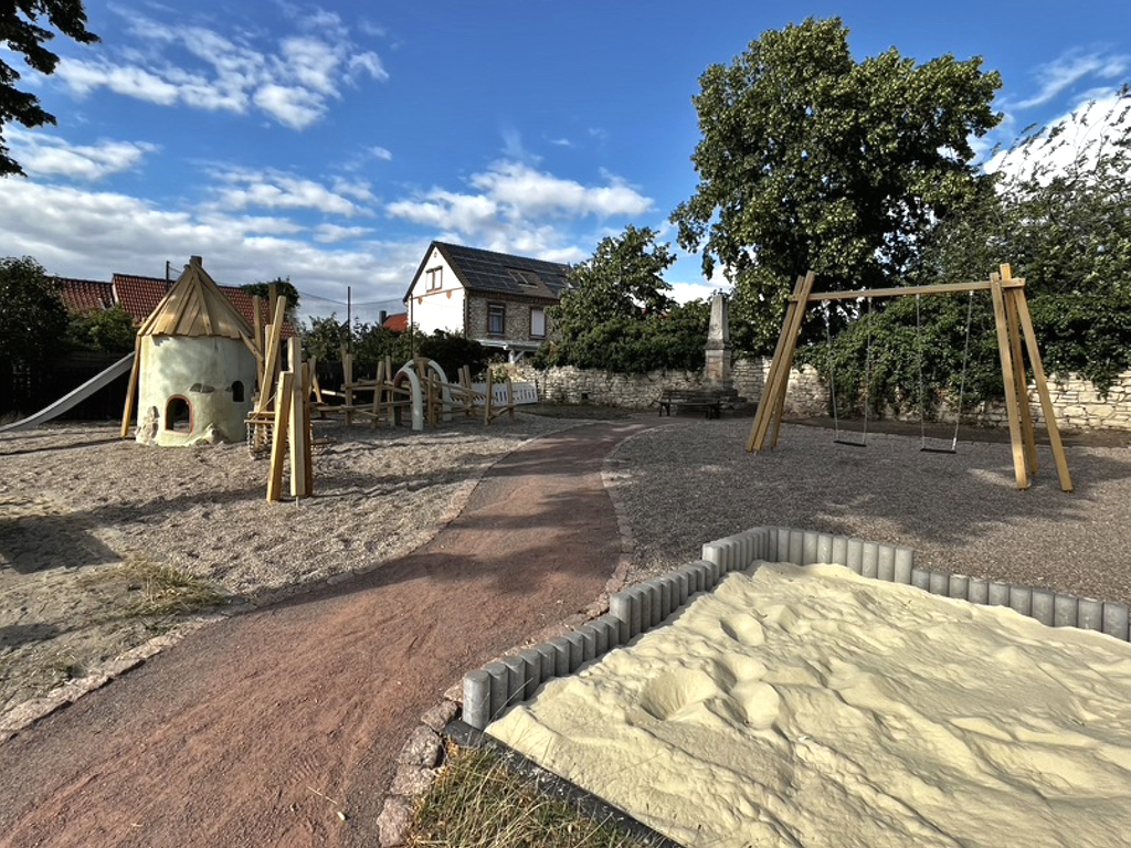 Spielplatz Kloster Gröningen bei Halberstadt im Landkreis Börde