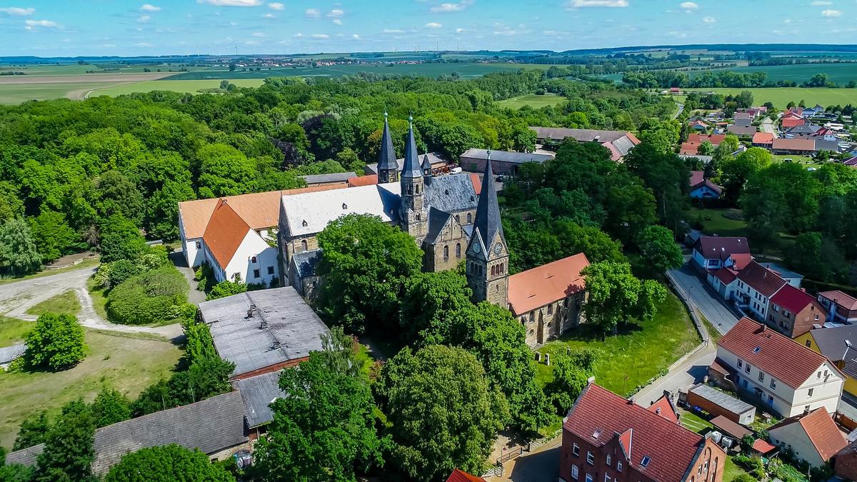 Kirche und Kloster in Hamersleben - Gemeinde Am Großen Bruch