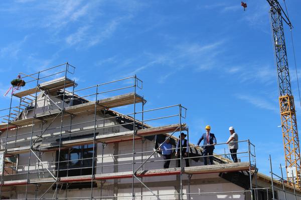 Richtfest Ersatzneubau Verwaltungssitz Verbandsgemeinde Westliche Börde in der Stadt Gröningen