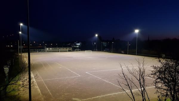 Hartplatz Sportplatz Gröningen