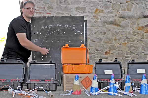 Pee Pyrotechnik - Feuerwerke aus Kroppenstedt (Sachsen-Anhalt/Brde)