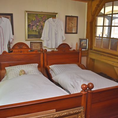 Auch ein Schlafzimmer aus dem 18./19. Jahrhundert gehört zum Heimatmuseum St. Petri.