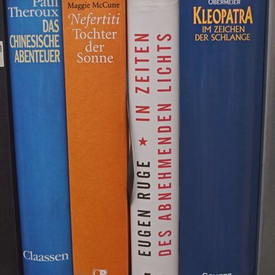 ber die chinesische und gyptische Geschichte sind genauso Romane zu finden wie ber die Geschichte der DDR. 