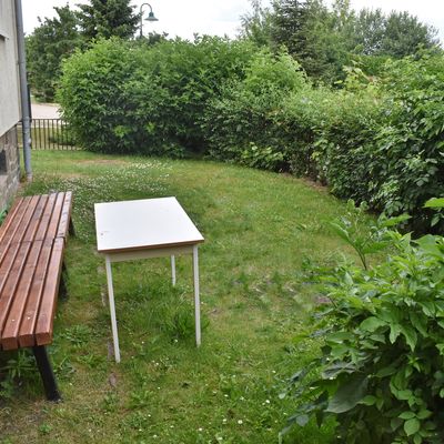 Auch das Auengelnde des Warsleber Bibliotheksgebudes wird fr Veranstaltungen genutzt.