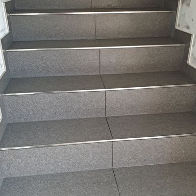 Flieseleger Dennis Krger bei Oschersleben - Bodenfliesen auf einer Treppe verlegt