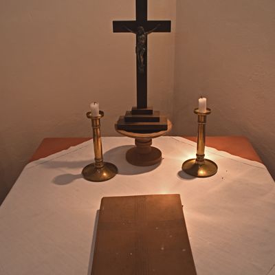 Auch in der Sakristei gibt es einen kleinen Altar.