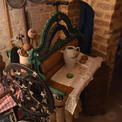 Auch eine alte Wschemangel befindet sich im Grninger Museum.