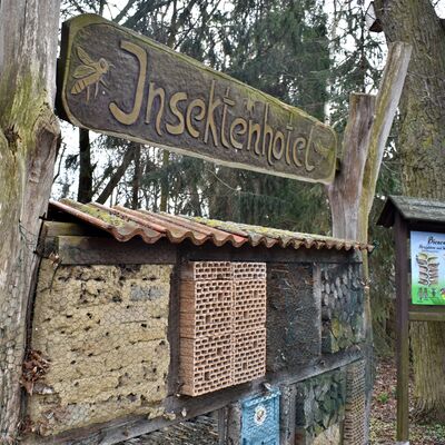 Vor allem die kleinen Besucher des Oschersleber Wiesenparks haben auf dem Spielplatz die Mglichkeit, sich auszutoben.