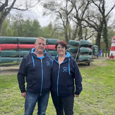 Steffen Diedrich mit seiner Frau vom Gr&ouml;ninger Bode-Bootsverleih und Campingplatz Bodebootcamp in Gr&ouml;ningen