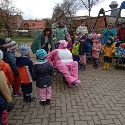 Der Osterhase kommt - Kita Ausleben