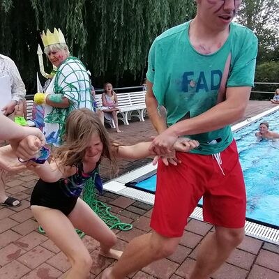 Zeltlager im Freibad Großalsleben - Hort Gröningen