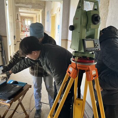 Aufmaß und Bauforschung in der Seminarwoche im Objekt Alte Kirchstraße 7 in Gröningen bei Halberstadt