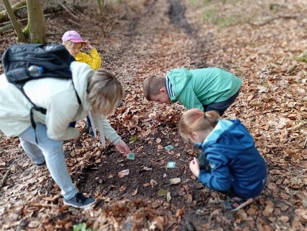 Ein Ausflug in den Wald!- KiTa »Bodespatzen« Gröningen