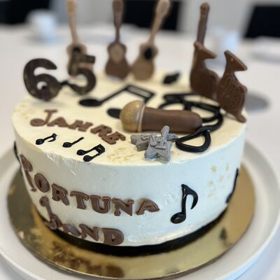 Jubil&auml;umstorte - 65 Jahre Fortuna Band Gr&ouml;ningen - Geschenk von J&ouml;rg Brunner