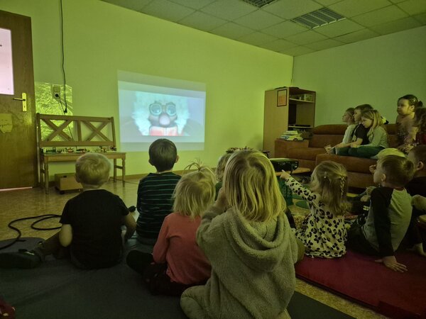 Kinozeit in der Adventswoche - Filmvorf&uuml;hrung &raquo;Niko 2&laquo; in der Kita Wulferstedt