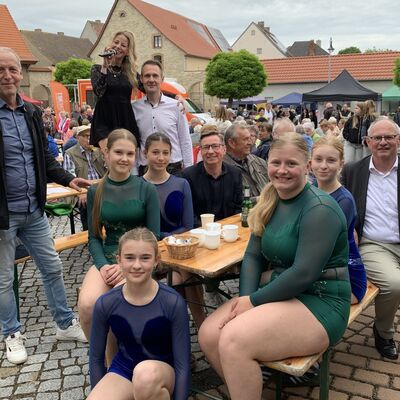 Feierabendmarkt Gr&ouml;ningen 2026 mit Musik, Tanz und vielen G&auml;sten