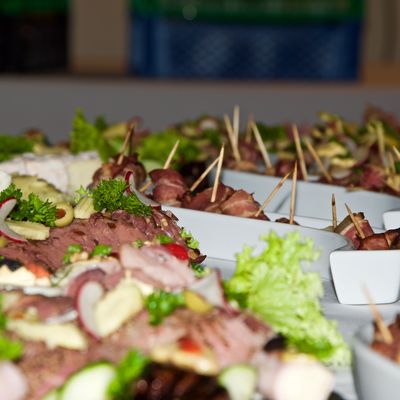 Showsystem Catering und Buffets aus Grnigen bei Oschersleben, Halberstadt, Magdeburg und Quedlinburg
