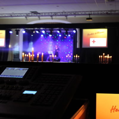 Abendveranstaltung im Saal Kulturhaus Gröningen (Landkreis Börde) bei Oschersleben - Quedlinburg