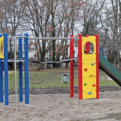 neues Spielgert in Kroppenstedt
